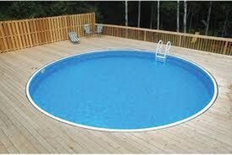 18ft Round Rockwood Pool with Nirvana 55000BTU pool heater Image